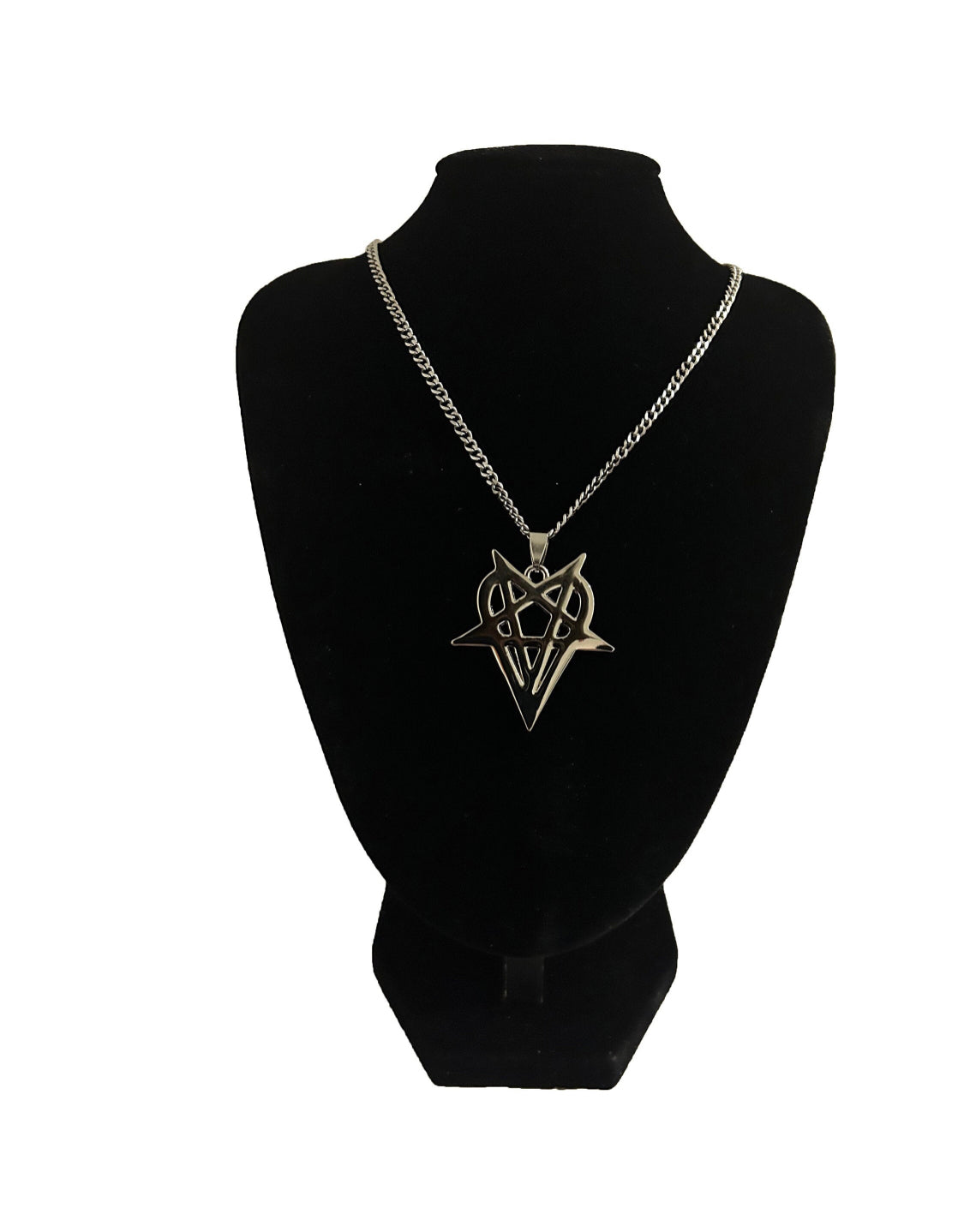 Destroy Lonely Hearth Necklace